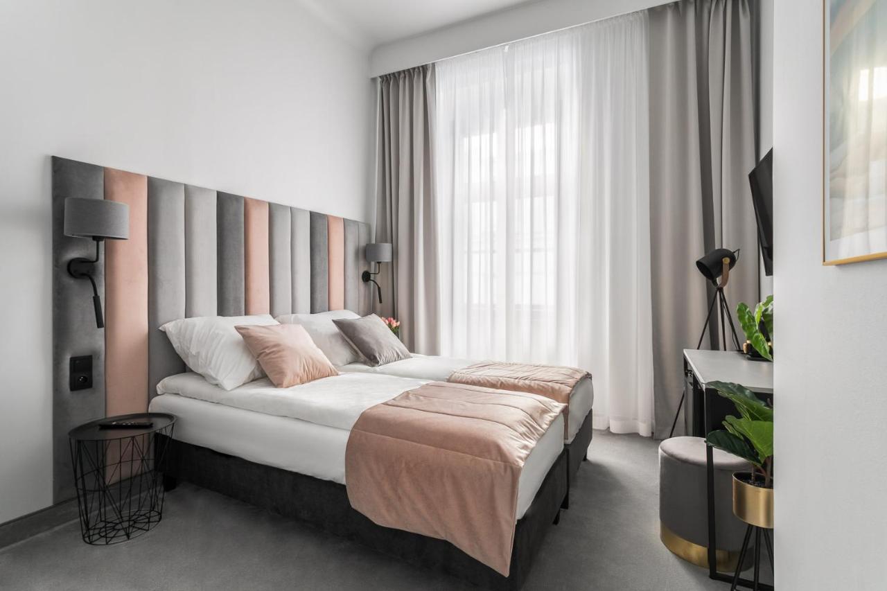 Old Town Residence Aparthotel Cracovia Esterno foto